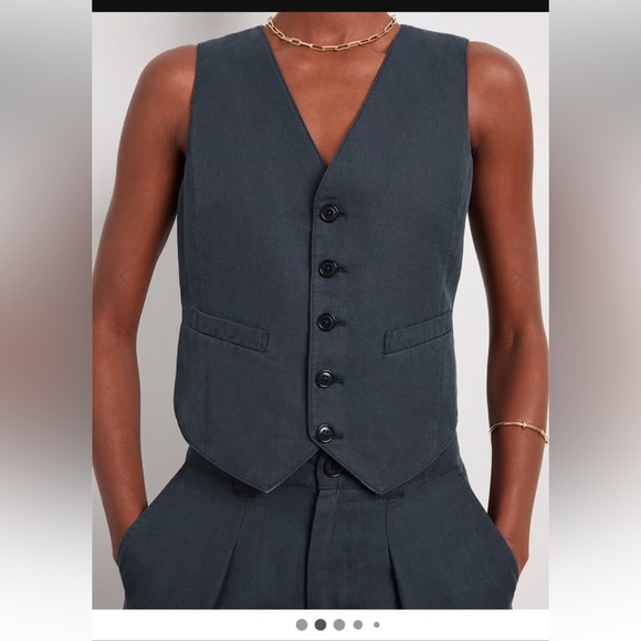 Alex Mill Kam Vest in Almost Black - Picture 1 of 7